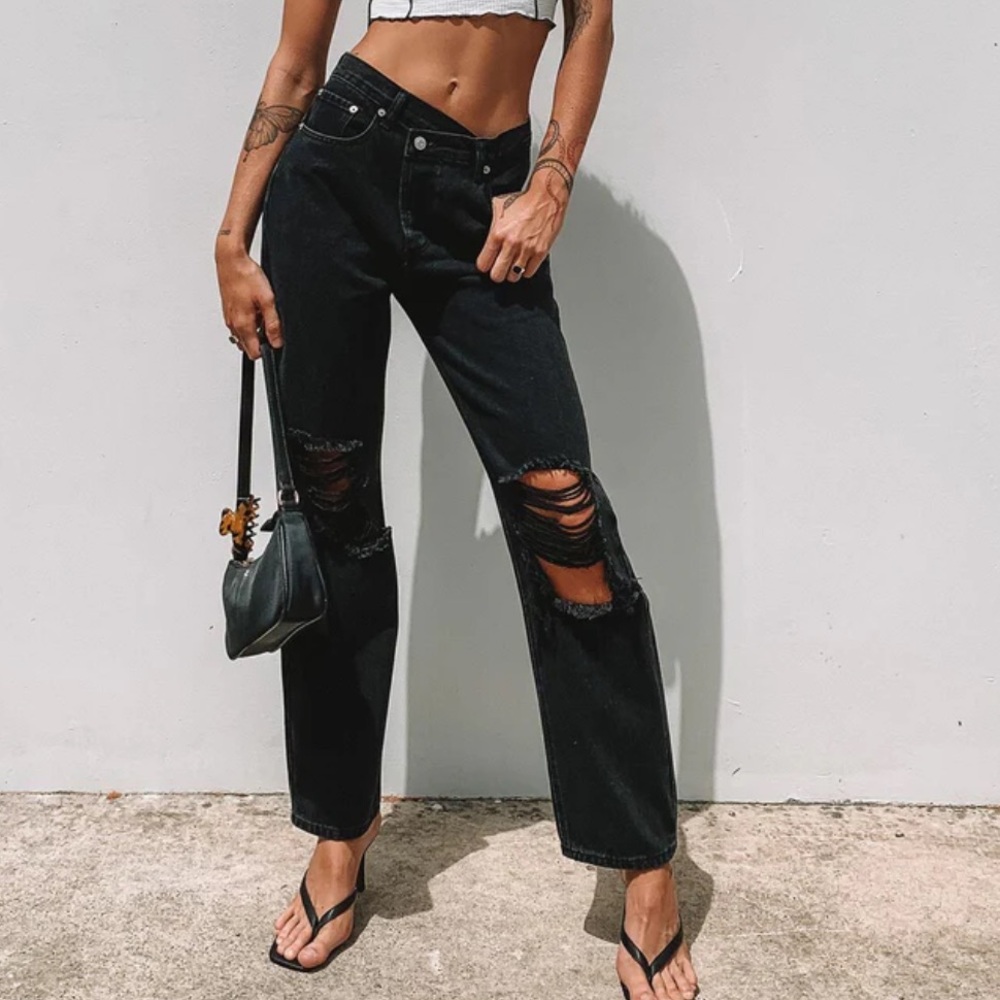 Princess Polly Holly Asymmetric Ripped Leg Jeans Black Denim
